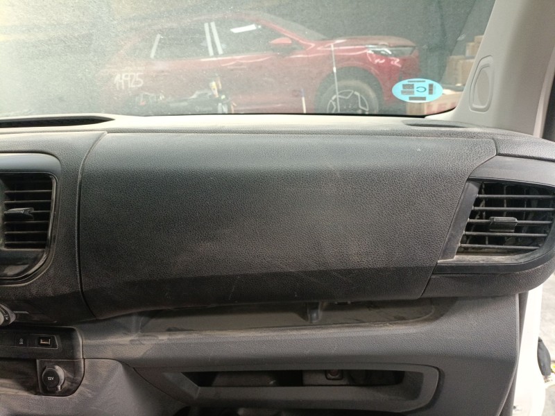 Recambio de guantera para opel vivaro c furgoneta (k0) 1.5 referencia OEM IAM   