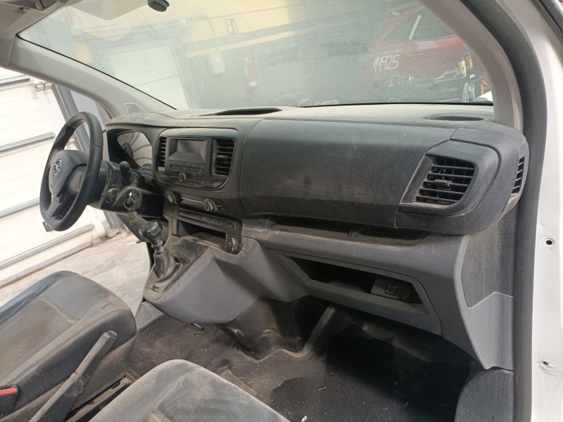 Recambio de salpicadero para opel vivaro c furgoneta (k0) 1.5 referencia OEM IAM   