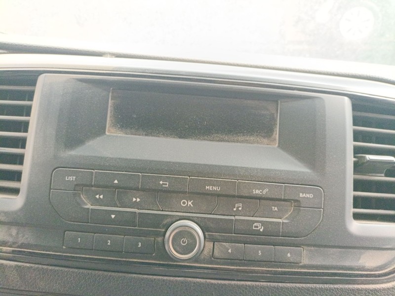 Recambio de sistema audio / radio cd para opel vivaro c furgoneta (k0) 1.5 referencia OEM IAM   