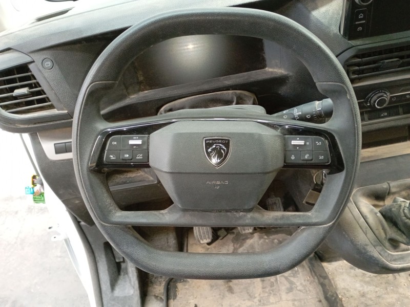 Recambio de volante para peugeot expert autobús (v_) 1.5 bluehdi 120 referencia OEM IAM   