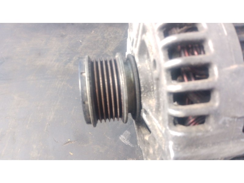 Recambio de alternador para volkswagen passat berlina (3c2) 2.0 tdi referencia OEM IAM   