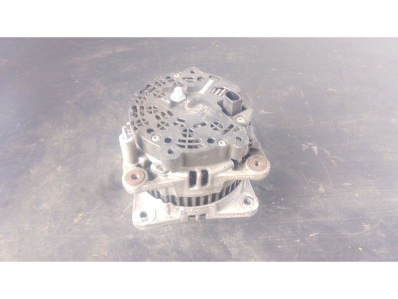 Recambio de alternador para volkswagen passat berlina (3c2) 2.0 tdi referencia OEM IAM   