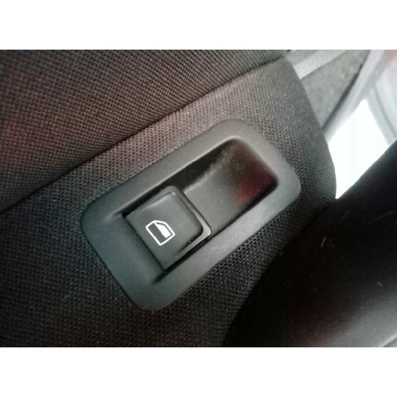 Recambio de mando elevalunas trasero izquierdo para volkswagen golf vii lim. (5g1) edition bluemotion referencia OEM IAM   