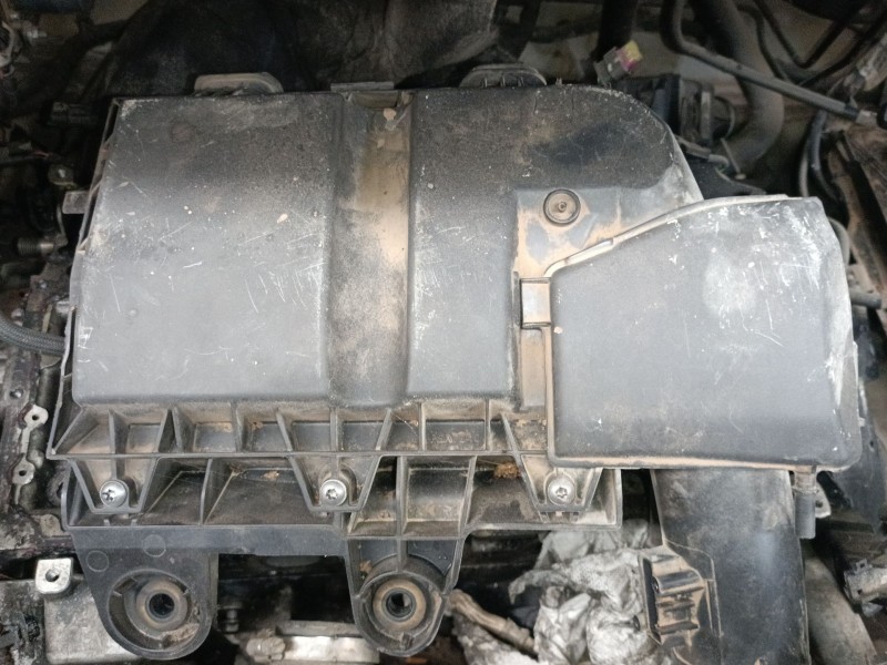Recambio de filtro aire para opel vivaro c furgoneta (k0) 1.5 referencia OEM IAM   