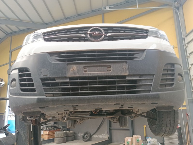 Recambio de paragolpes delantero para opel vivaro c furgoneta (k0) 1.5 referencia OEM IAM   