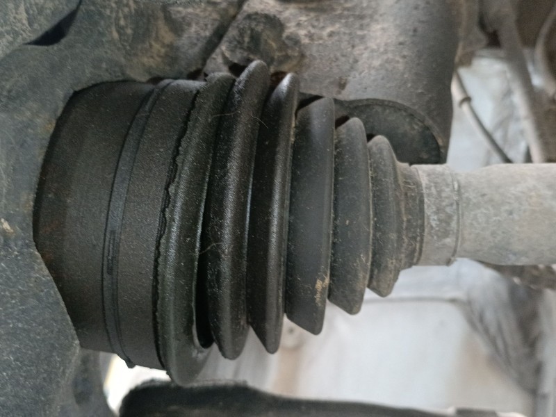 Recambio de transmision delantera derecha para opel vivaro c furgoneta (k0) 1.5 referencia OEM IAM   