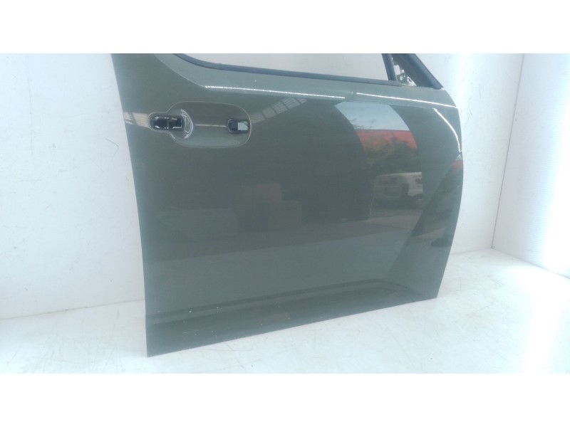 Recambio de puerta delantera derecha para hyundai inster referencia OEM IAM   