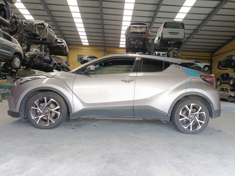 toyota c-hr (_x1_) del año 2018