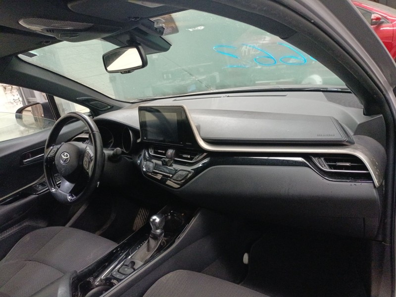 toyota c-hr (_x1_) del año 2018