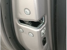 Recambio de cerradura puerta trasera izquierda para toyota c-hr (_x1_) 1.8 hybrid (zyx10_, zyx11_) referencia OEM IAM   