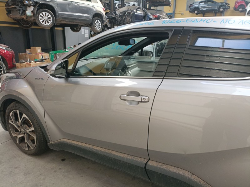 Recambio de puerta delantera izquierda para toyota c-hr (_x1_) 1.8 hybrid (zyx10_, zyx11_) referencia OEM IAM   