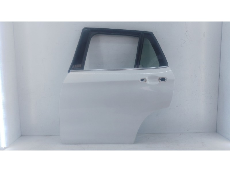 Recambio de puerta trasera izquierda para bmw x1 (e84) sdrive 18d referencia OEM IAM   