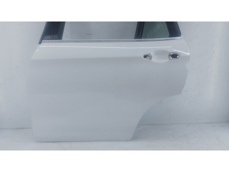 Recambio de puerta trasera izquierda para bmw x1 (e84) sdrive 18d referencia OEM IAM   