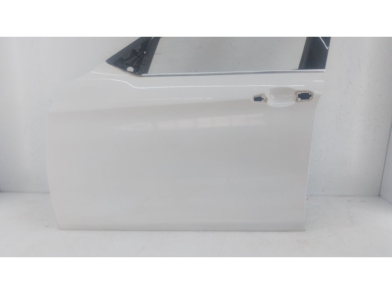 Recambio de puerta delantera izquierda para bmw x1 (e84) sdrive 18d referencia OEM IAM   