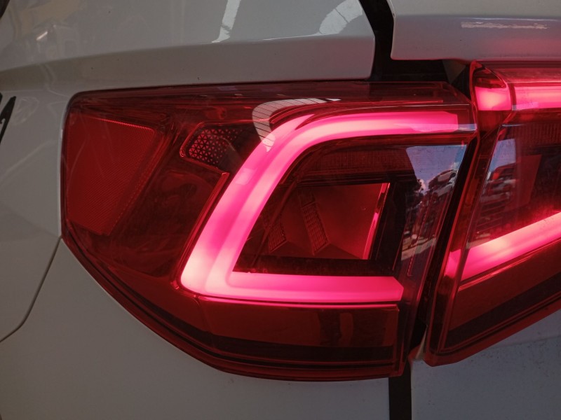 Recambio de piloto trasero izquierdo para seat tarraco (kn2) 2.0 tdi referencia OEM IAM   