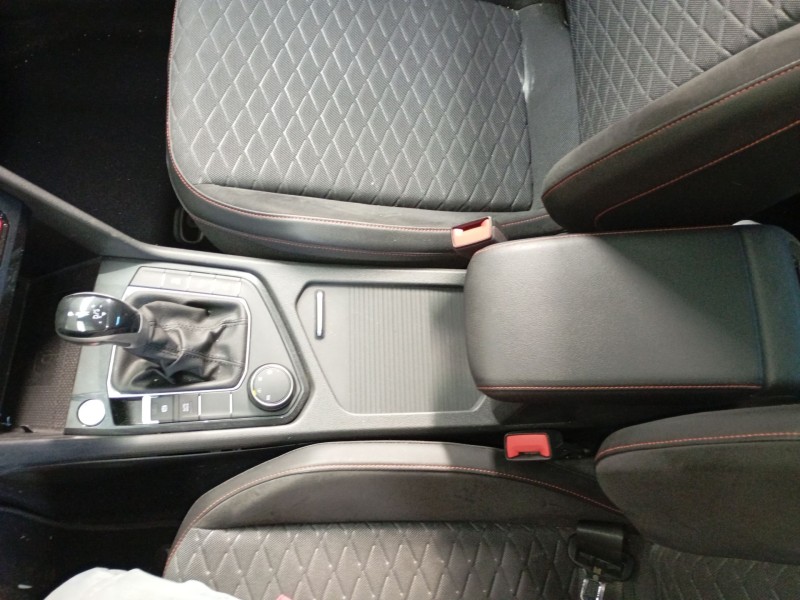 Recambio de consola central para seat tarraco (kn2) 2.0 tdi referencia OEM IAM   