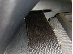 CINTURON SEGURIDAD TRASERO DERECHO 