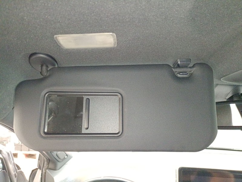 Recambio de parasol izquierdo para toyota c-hr (_x1_) 1.8 hybrid (zyx10_, zyx11_) referencia OEM IAM   