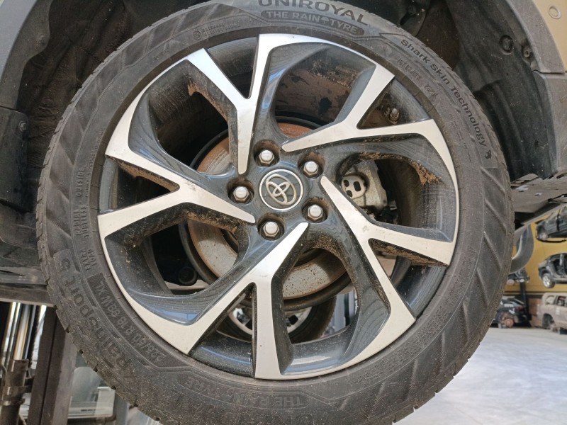 Recambio de llanta sin neumatico para toyota c-hr (_x1_) 1.8 hybrid (zyx10_, zyx11_) referencia OEM IAM 18 PULGADAS  