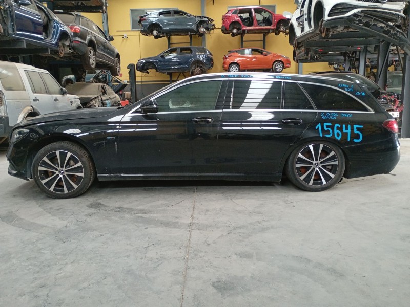 mercedes-benz clase e t-model (s213) del año 2024