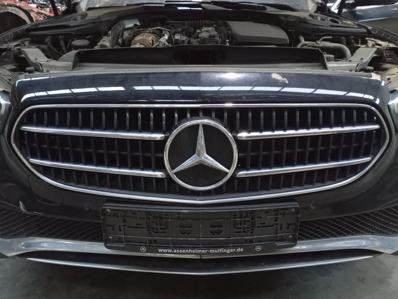 Recambio de rejilla delantera para mercedes-benz clase e t-model (s213) e 300 de 4-matic (213.211) referencia OEM IAM   