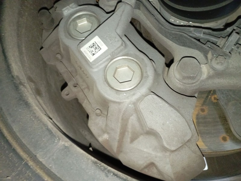 Recambio de pinza freno delantera izquierda para mercedes-benz clase e t-model (s213) e 300 de 4-matic (213.211) referencia OEM 