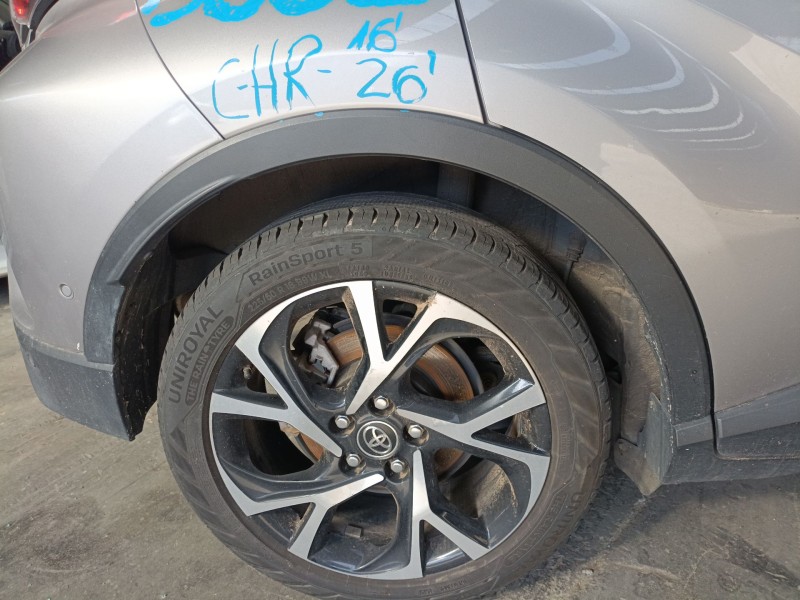 Recambio de aletin trasero derecho para toyota c-hr (_x1_) 1.8 hybrid (zyx10_, zyx11_) referencia OEM IAM   