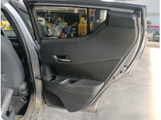 GUARNECIDO PUERTA TRASERA DERECHA 