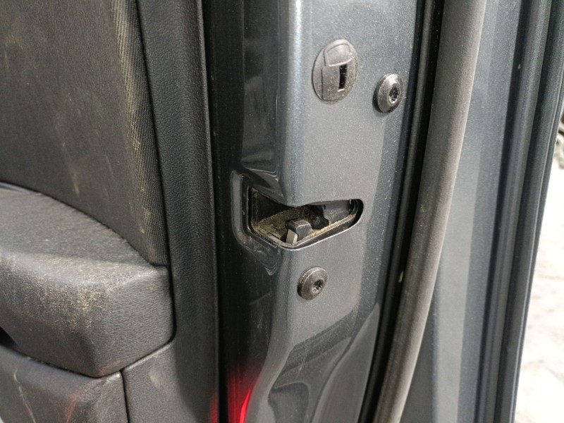 Recambio de cerradura puerta delantera derecha para audi a4 b9 (8w2, 8wc) 2.0 tdi referencia OEM IAM   