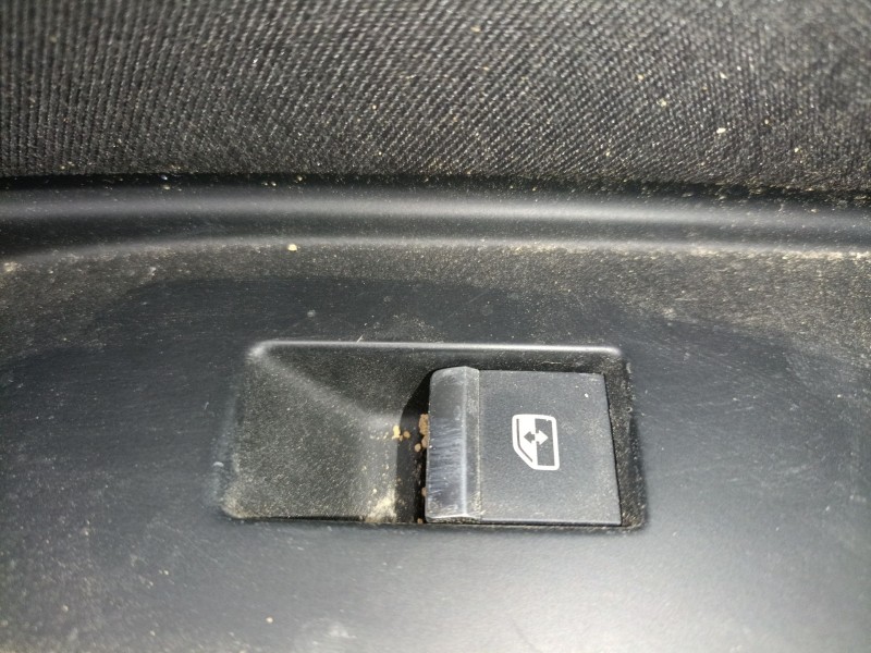 Recambio de mando elevalunas delantero derecho para audi a4 b9 (8w2, 8wc) 2.0 tdi referencia OEM IAM   