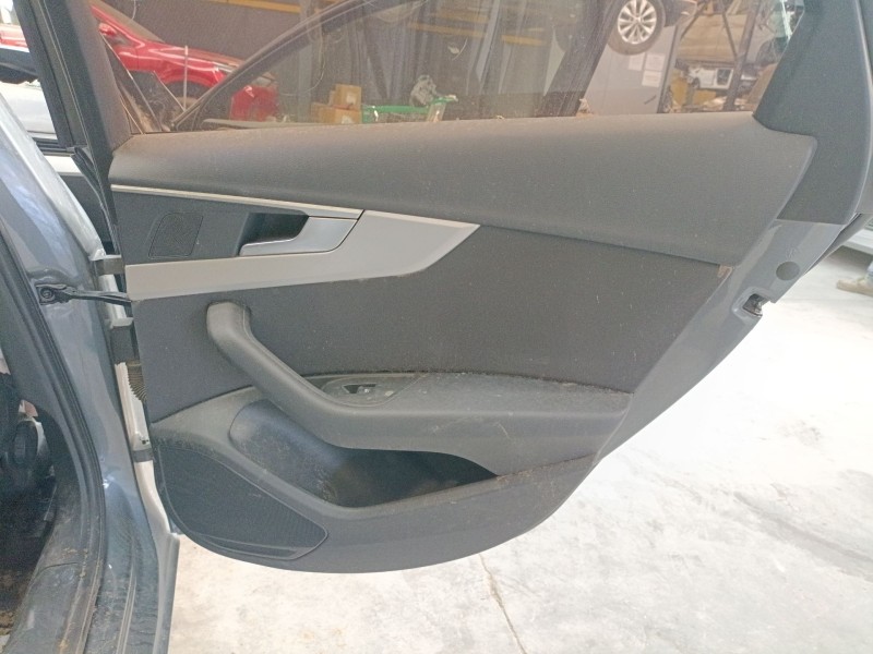 Recambio de guarnecido puerta trasera derecha para audi a4 b9 (8w2, 8wc) 2.0 tdi referencia OEM IAM   