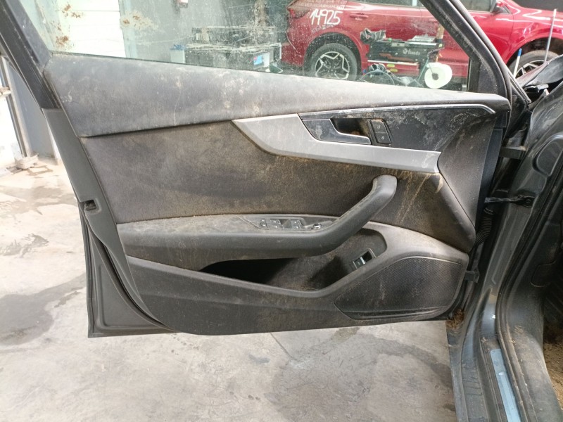 Recambio de guarnecido puerta delantera izquierda para audi a4 b9 (8w2, 8wc) 2.0 tdi referencia OEM IAM   