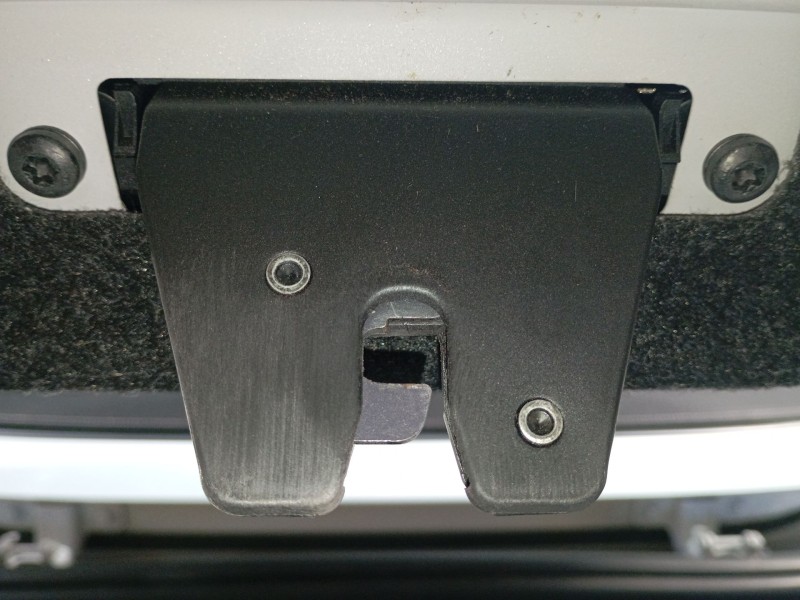 Recambio de cerradura maletero / porton para bmw 1 descapotable (e88) 118 d referencia OEM IAM   