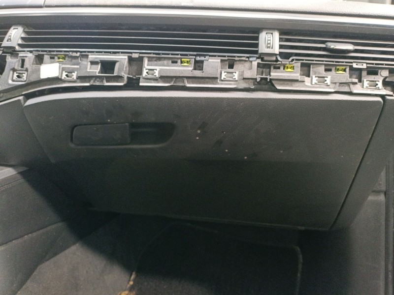Recambio de guantera para audi a4 b9 (8w2, 8wc) 2.0 tdi referencia OEM IAM   