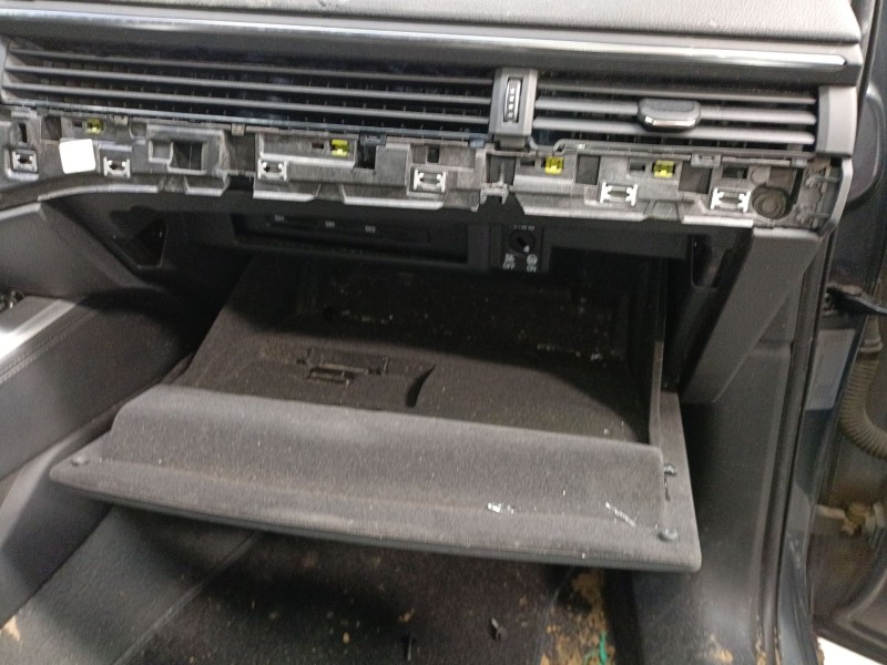 Recambio de guantera para audi a4 b9 (8w2, 8wc) 2.0 tdi referencia OEM IAM   