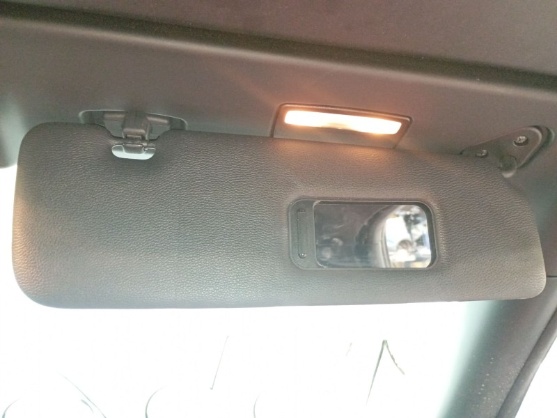 Recambio de parasol derecho para bmw 1 descapotable (e88) 118 d referencia OEM IAM   