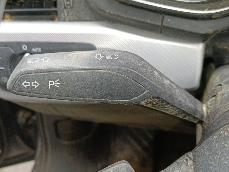 Recambio de mando intermitentes para audi a4 b9 (8w2, 8wc) 2.0 tdi referencia OEM IAM   