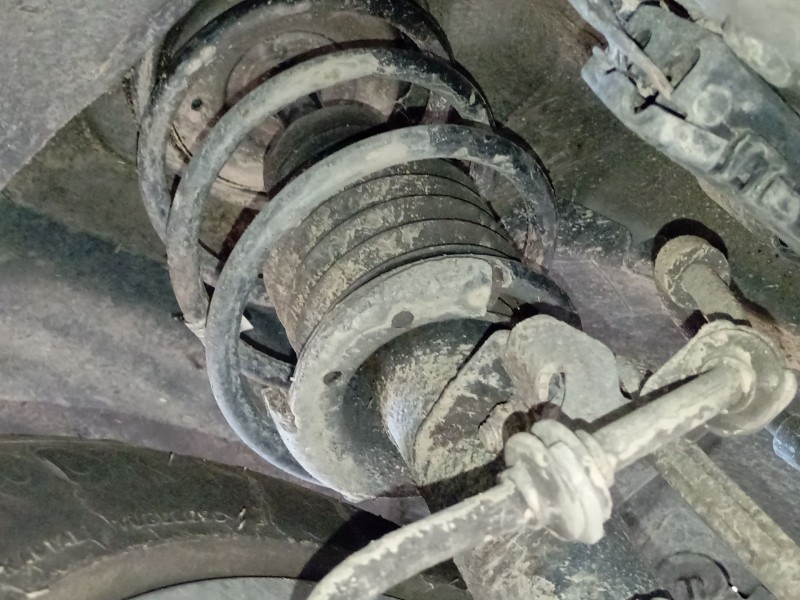 Recambio de amortiguador delantero izquierdo para bmw 1 descapotable (e88) 118 d referencia OEM IAM   