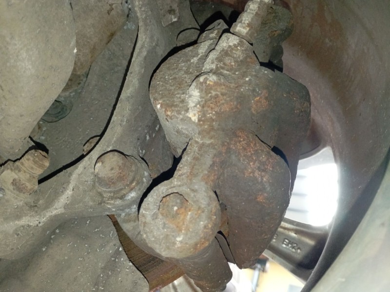 Recambio de pinza freno delantera derecha para bmw 1 descapotable (e88) 118 d referencia OEM IAM   