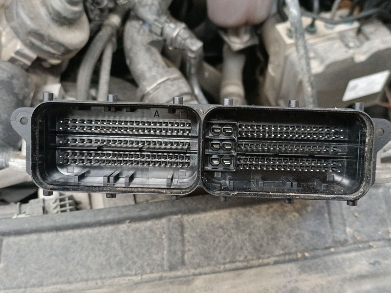 Recambio de centralita motor uce para audi a4 b9 (8w2, 8wc) 2.0 tdi referencia OEM IAM 04L907308L 0281030258 