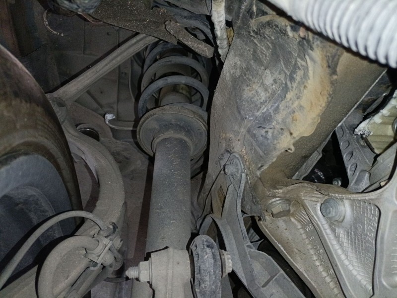 Recambio de amortiguador delantero derecho para audi a4 b9 (8w2, 8wc) 2.0 tdi referencia OEM IAM   