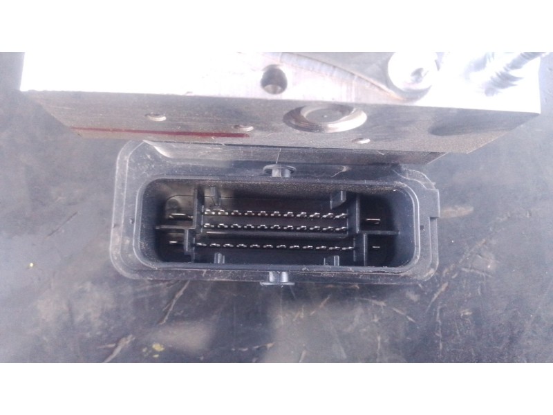 Recambio de abs para dacia sandero stepway referencia OEM IAM 476606615R 269707 
