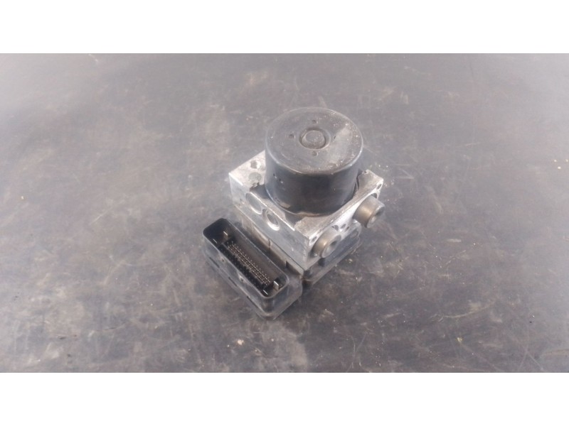 Recambio de abs para mercedes-benz clase c (w204) berlina c 200 cdi (204.007) referencia OEM IAM A2044313712  