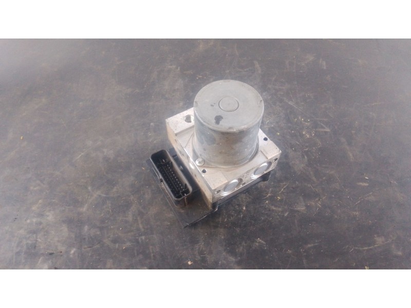 Recambio de abs para audi q5 (8rb) 2.0 tdi quattro referencia OEM IAM 8R0614517CL 0265239464 