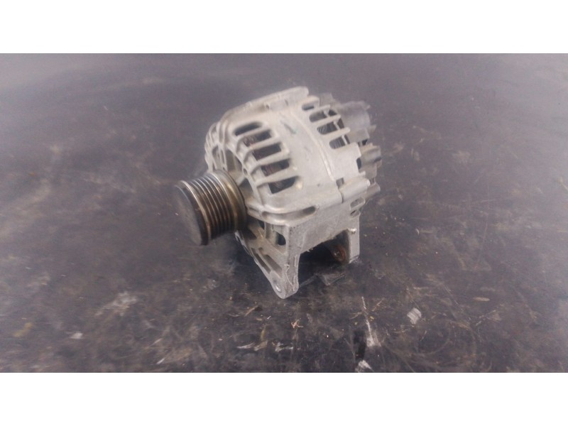 Recambio de alternador para renault captur i (j5_, h5_) 1.5 dci 90 referencia OEM IAM   