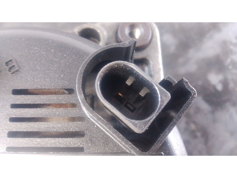 Recambio de alternador para volkswagen touareg (7p5, 7p6) 3.0 v6 tdi referencia OEM IAM   