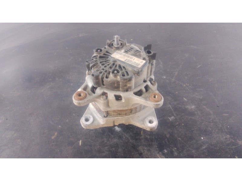 Recambio de alternador para renault clio iv (bh_) 1.5 dci 90 referencia OEM IAM   