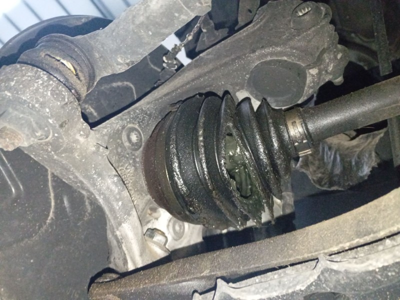 Recambio de mangueta delantera izquierda para volkswagen passat b8 (3g2, cb2) 2.0 tdi referencia OEM IAM   