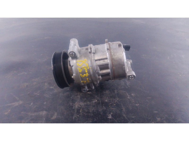 Recambio de compresor aire acondicionado para audi q3 (8ub, 8ug) 2.0 tdi referencia OEM IAM 5Q0816803D  