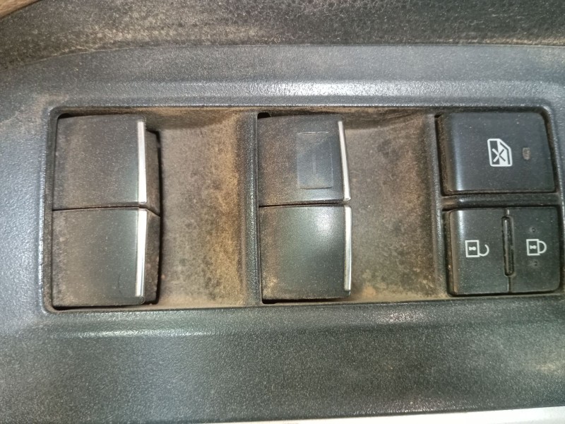 Recambio de mando elevalunas delantero izquierdo para toyota rav 4 v (_a5_, _h5_) 2.5 hybrid awd (axah54) referencia OEM IAM   